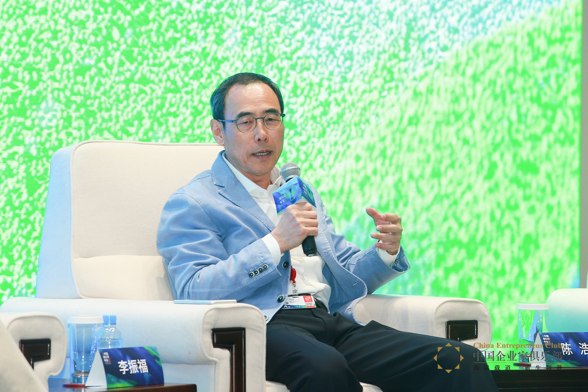 德福資本董事長兼CEO李振福